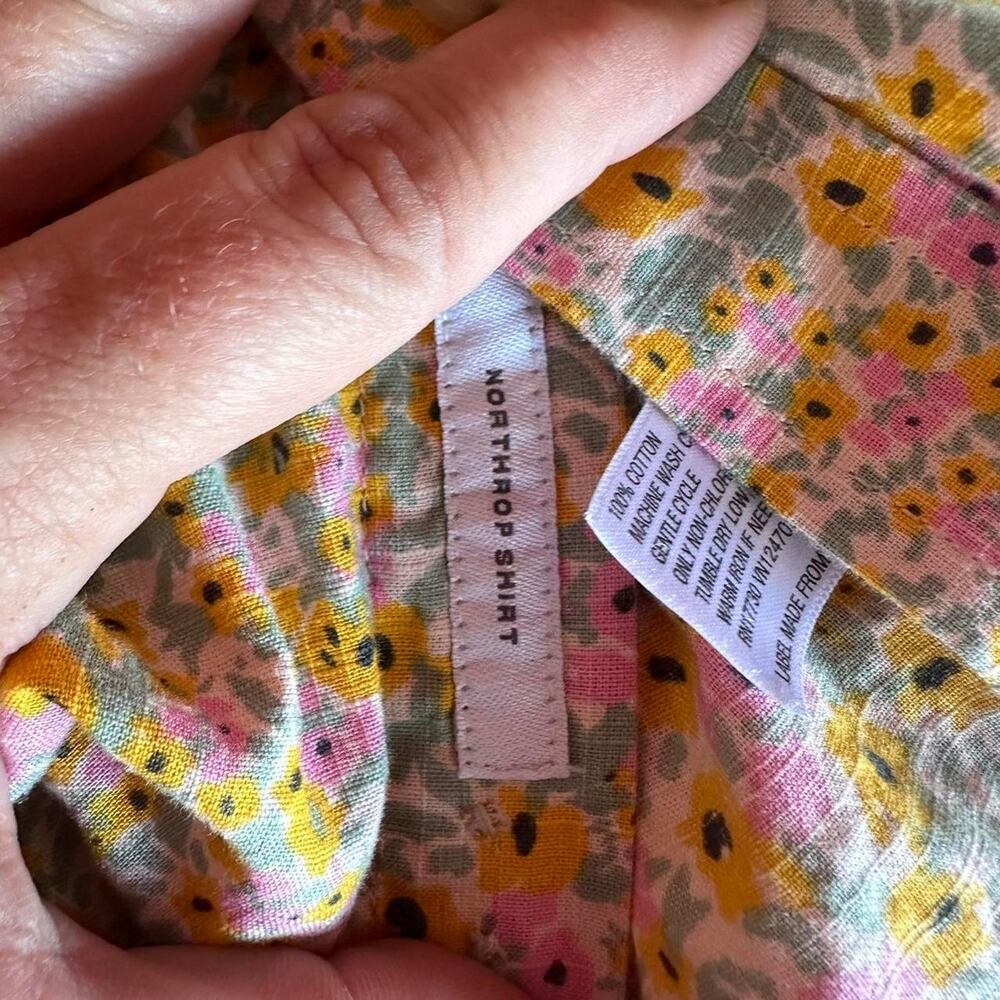 Womens Top Size Small Yellow Floral Button Down Professional Modest Conservative - Picture 8 of 8